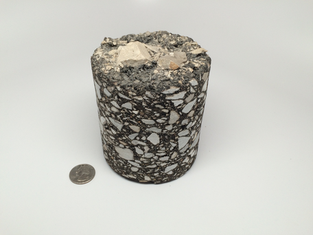 Image of original asphalt core specimen.